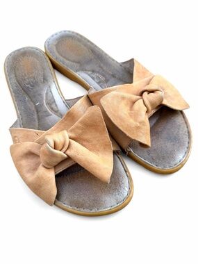 Born Leather Slide Sandals Bow Detail Tan Comfort Size 9